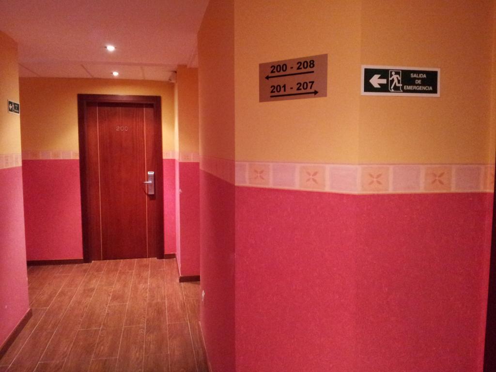 La Cava 호텔 카바네스 외부 사진