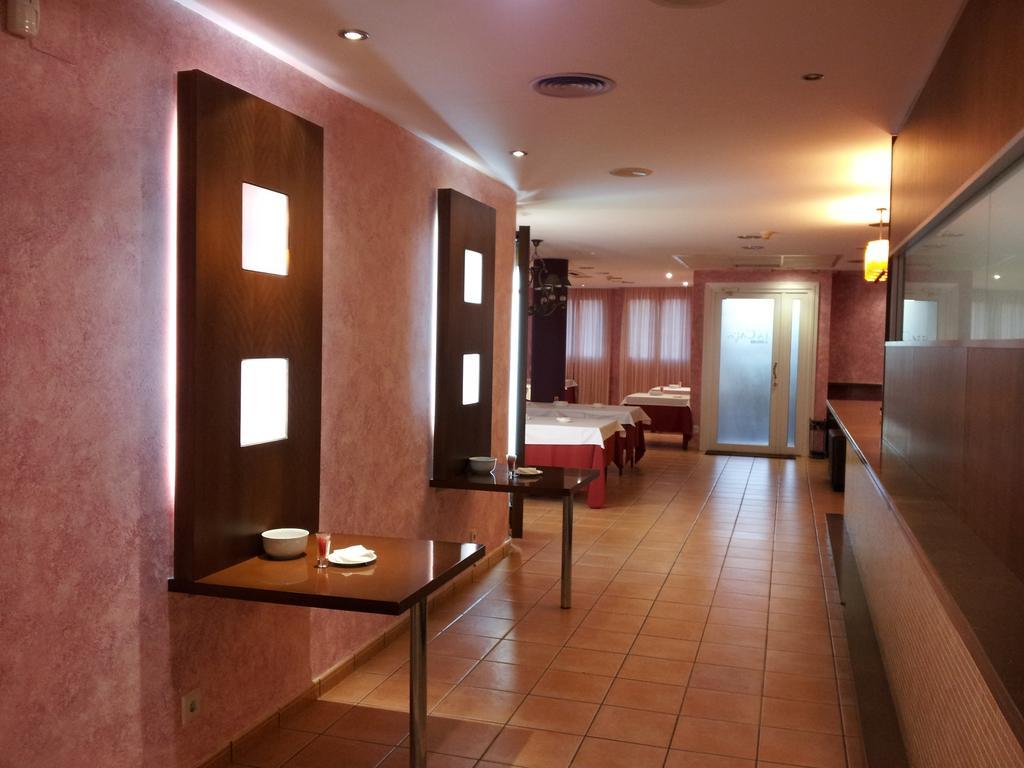 La Cava 호텔 카바네스 외부 사진